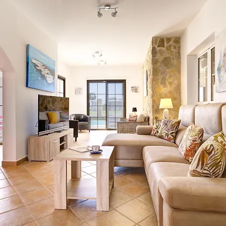 Casa Lottie וילה