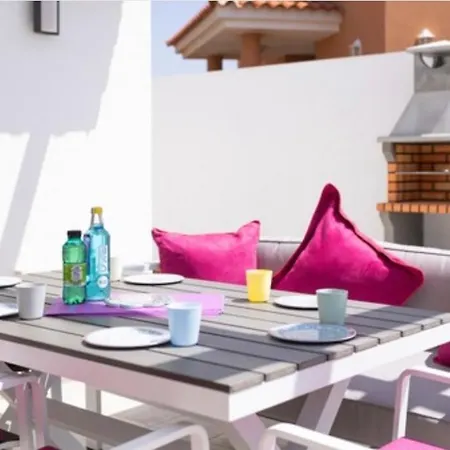 Casa Lottie La Guirra